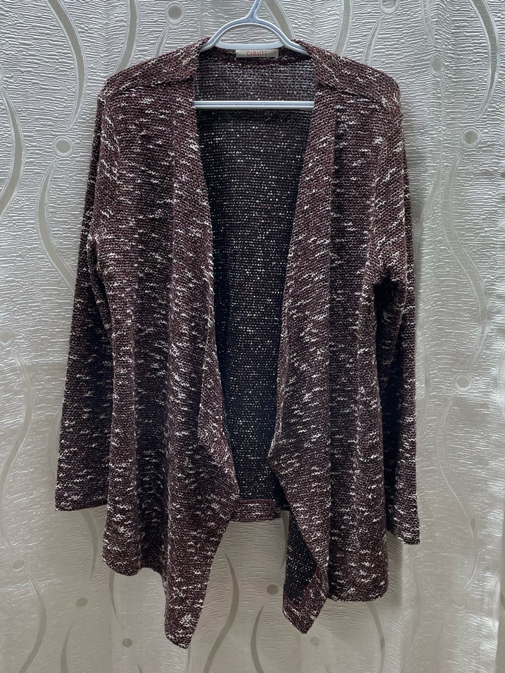 Marled Open-Front Cardigan in burgundy